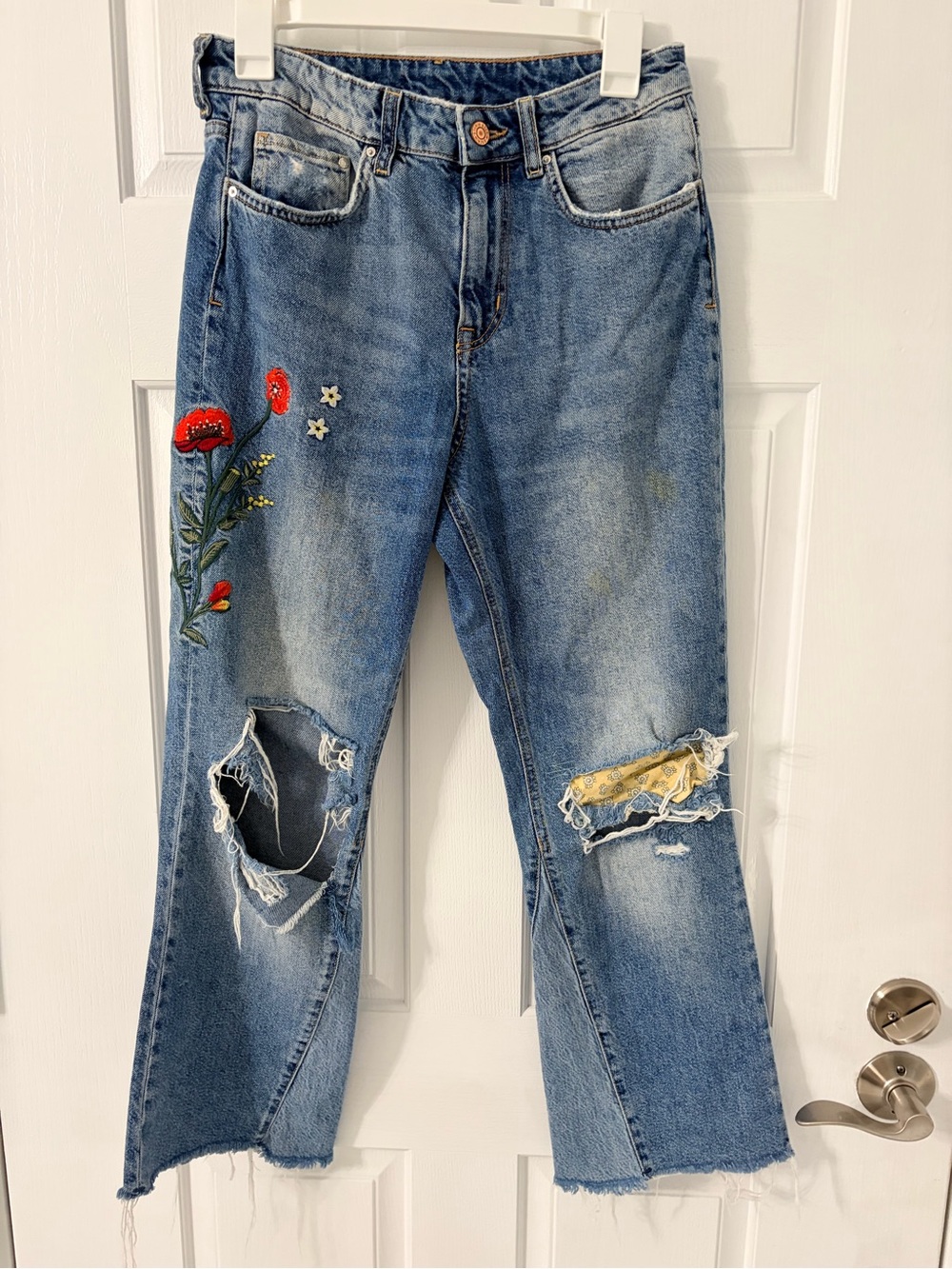 Blue Distressed Boyfriend Jeans with Red Floral Embroidery